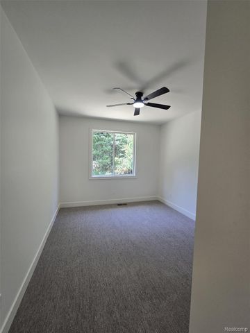 330 Hawks Nest Drive, East China Township, MI 48054