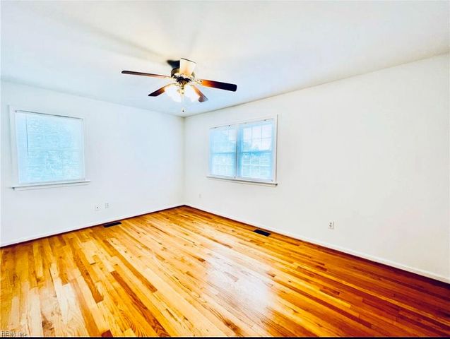 203 Fort Worth ST, Hampton, VA 23669