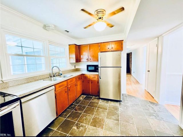 203 Fort Worth ST, Hampton, VA 23669
