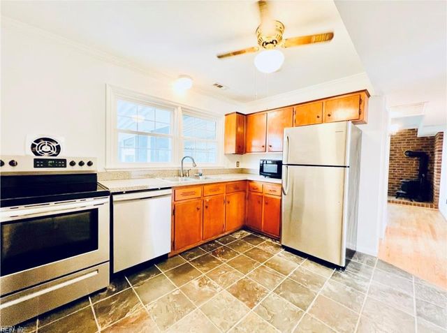 203 Fort Worth ST, Hampton, VA 23669