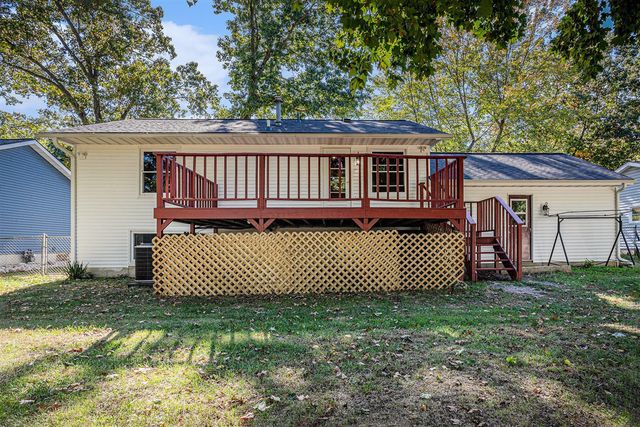 623 Glenview Circle, Plainwell, MI 49080