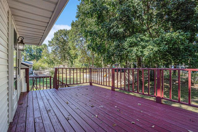 623 Glenview Circle, Plainwell, MI 49080