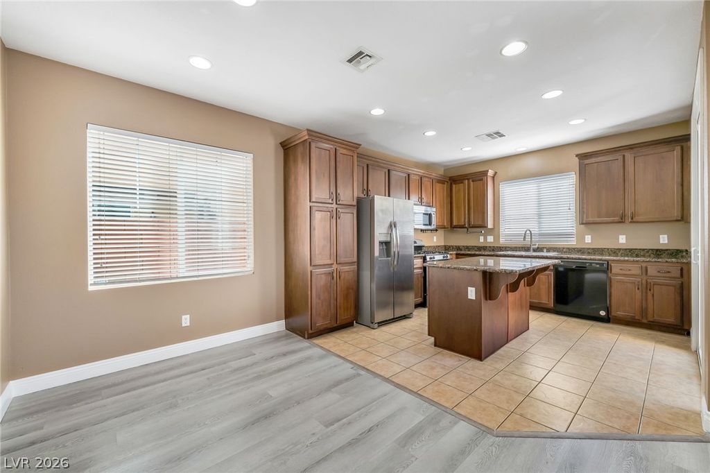 9845 Iris Valley Street, Las Vegas, NV 89178 — photo 5