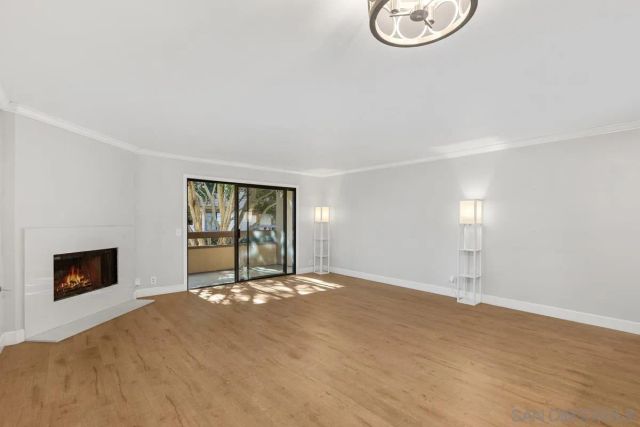 8860 Villa La Jolla Dr 105, La Jolla, CA 92037