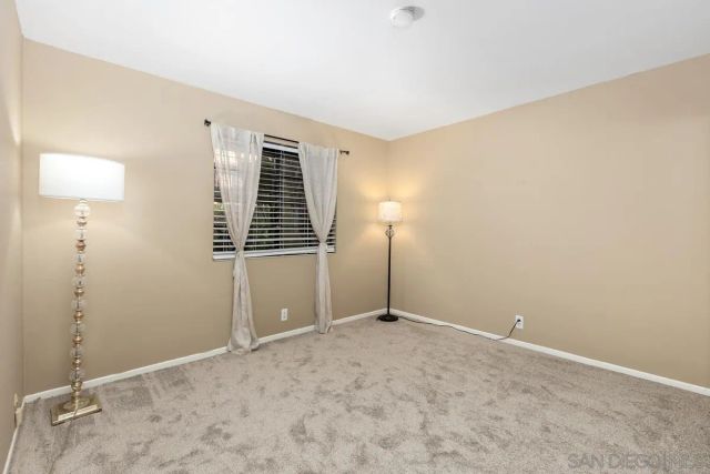 8860 Villa La Jolla Dr 105, La Jolla, CA 92037