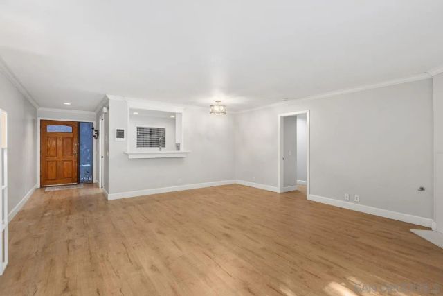 8860 Villa La Jolla Dr 105, La Jolla, CA 92037