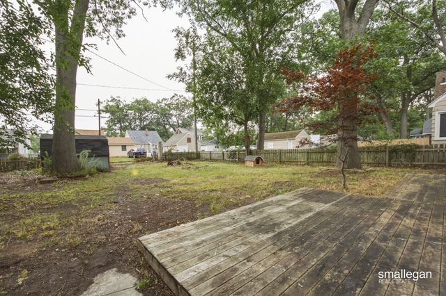 958 Ada Avenue, Muskegon, MI 49442