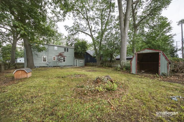 958 Ada Avenue, Muskegon, MI 49442