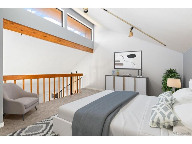 301 W Lehow Ave 11, Englewood, CO 80110