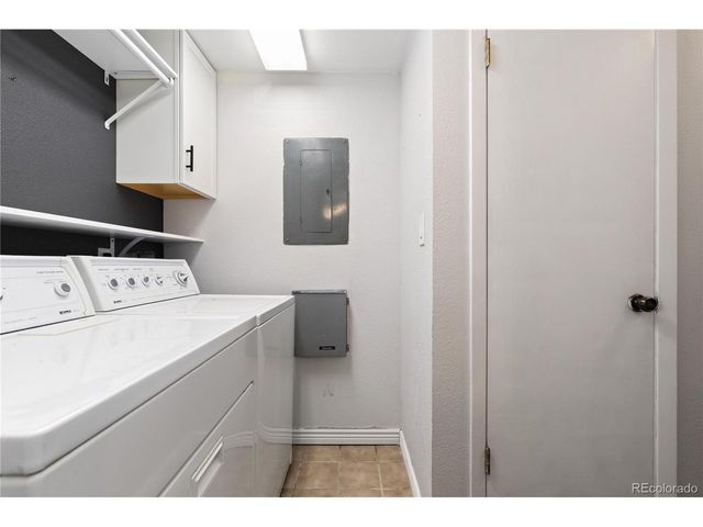 301 W Lehow Ave 11, Englewood, CO 80110