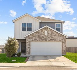 5802 Rue Picasso, Converse, TX 78109