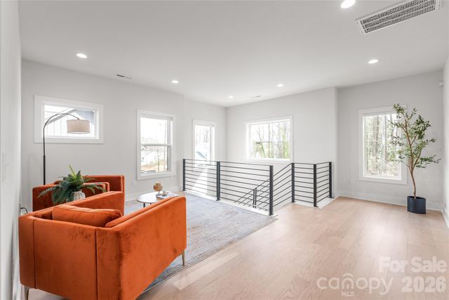 5773 Stephanie Street, Charlotte, NC 28212