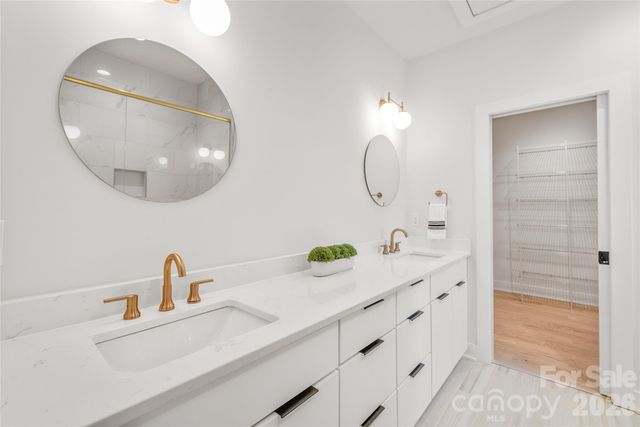 5773 Stephanie Street, Charlotte, NC 28212