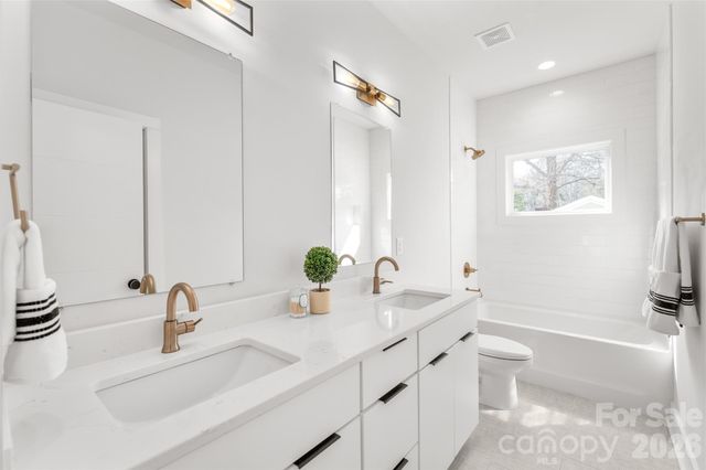 5773 Stephanie Street, Charlotte, NC 28212