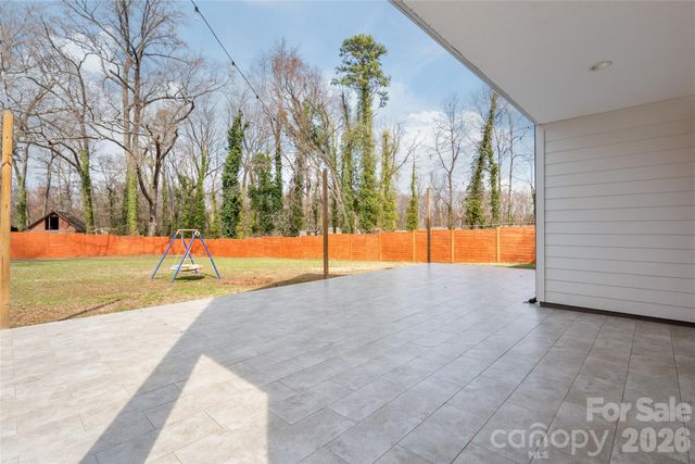 5773 Stephanie Street, Charlotte, NC 28212