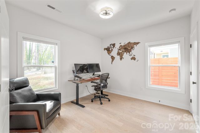 5773 Stephanie Street, Charlotte, NC 28212