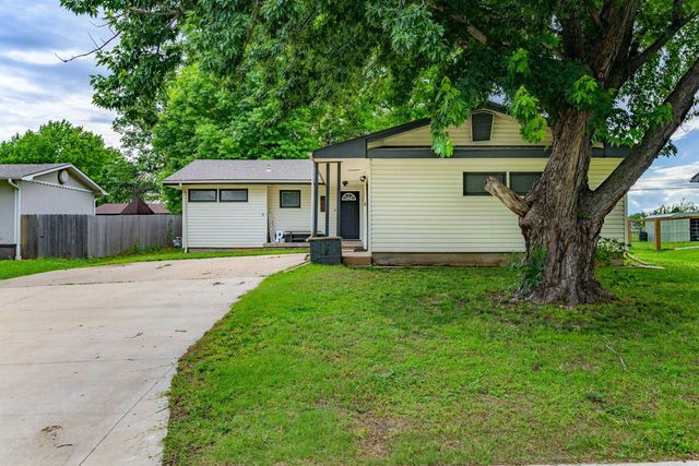 525 Marmaton Rd., El Dorado, KS 67042