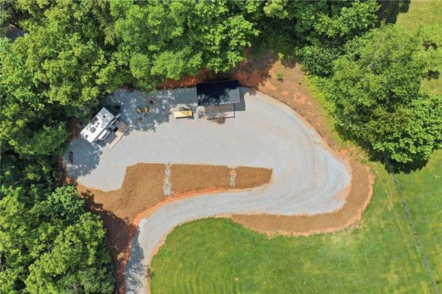 1121 Harkins Rd, Cleveland, GA 30528