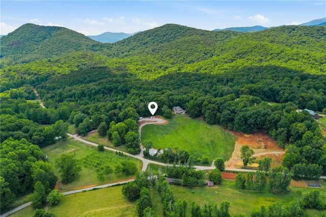1121 Harkins Rd, Cleveland, GA 30528