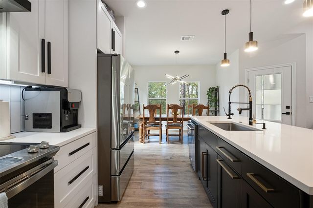 176 Briar Forest DR, Bastrop, TX 78602