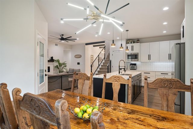 176 Briar Forest DR, Bastrop, TX 78602