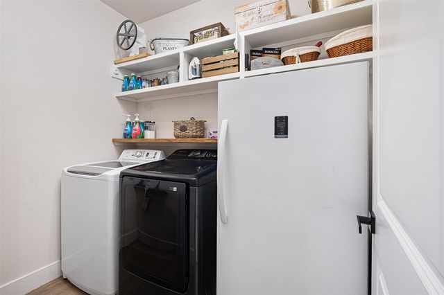 176 Briar Forest DR, Bastrop, TX 78602