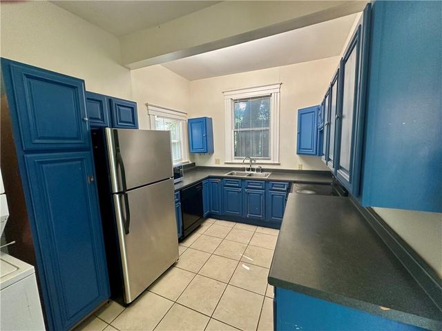 710 Lakeview Avenue NE, Atlanta, GA 30308