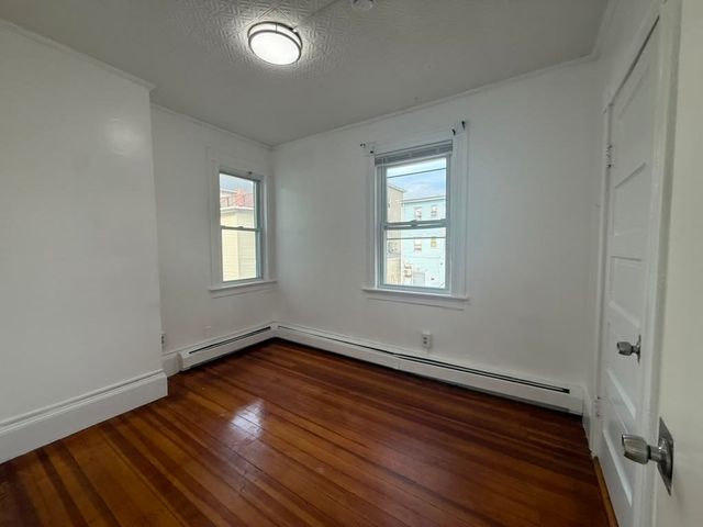 153 Bailey St 2 FL, Lawrence, MA 01843