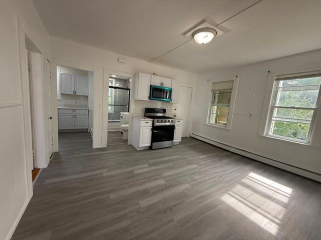 153 Bailey St 2 FL, Lawrence, MA 01843