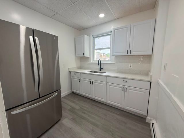 153 Bailey St 2 FL, Lawrence, MA 01843