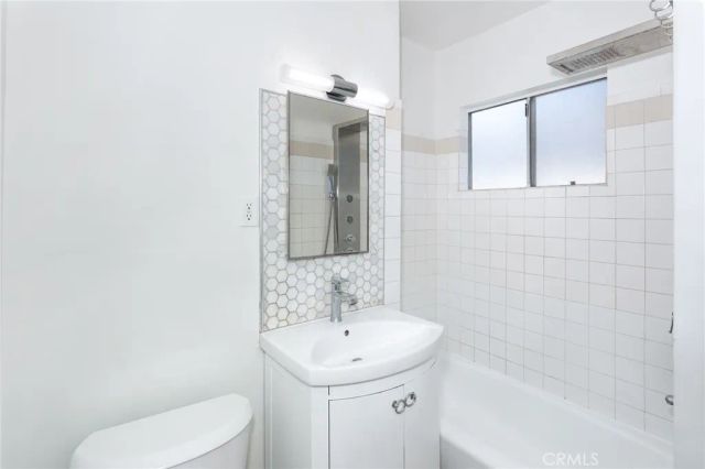 1457 E California, Glendale, CA 91206