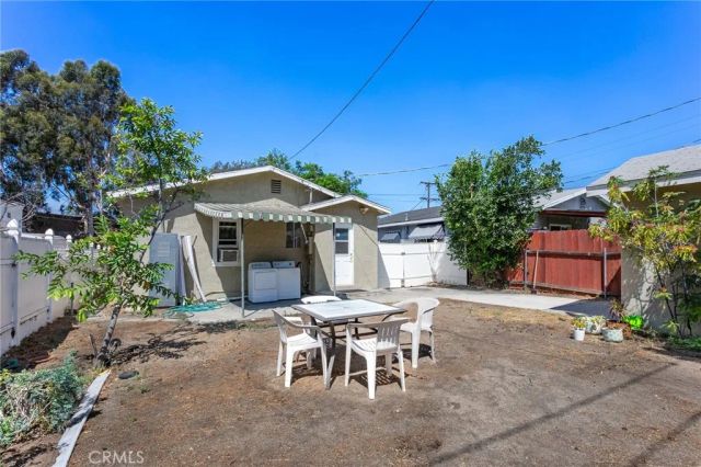 1457 E California, Glendale, CA 91206