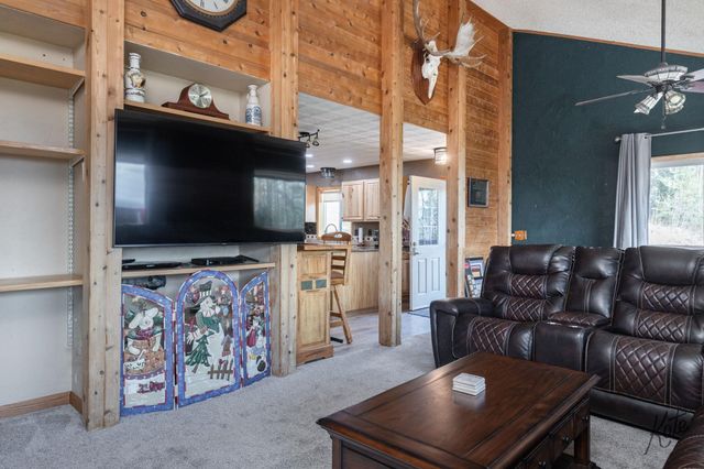 3400 SNOWFLAKE LANE, Fairbanks, AK 99709