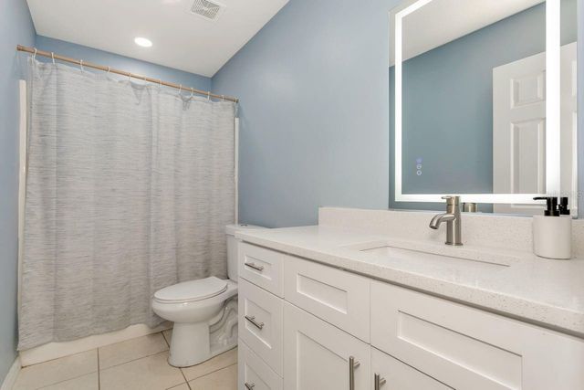 6818 WATERTON DRIVE, Riverview, FL 33578