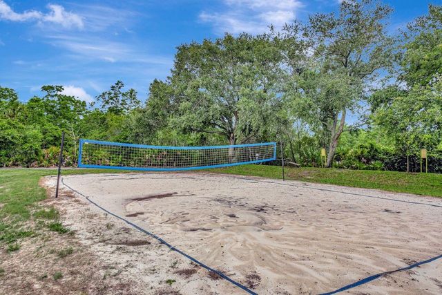6818 WATERTON DRIVE, Riverview, FL 33578