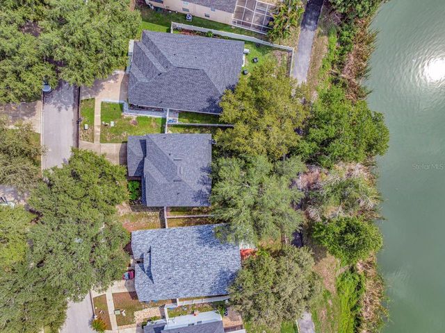 6818 WATERTON DRIVE, Riverview, FL 33578