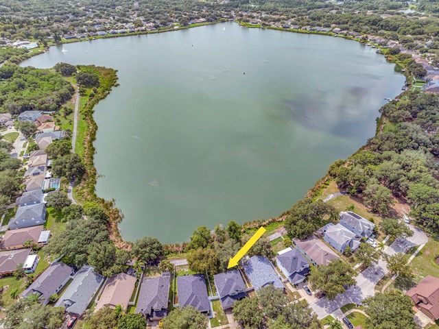6818 WATERTON DRIVE, Riverview, FL 33578