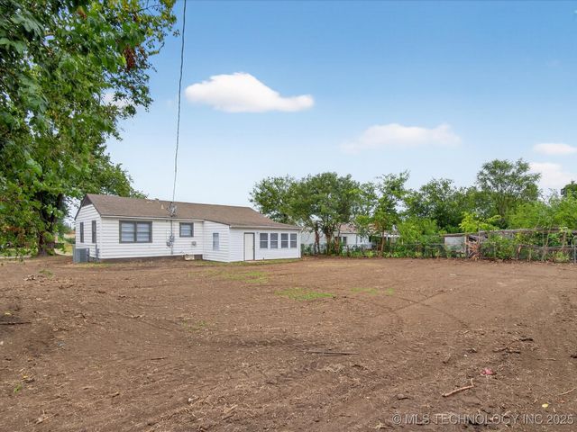 348 N Fenway Avenue, Bartlesville, OK 74006
