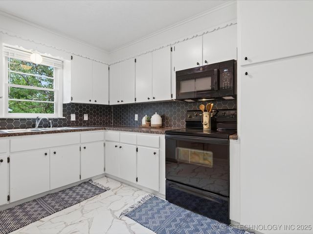 348 N Fenway Avenue, Bartlesville, OK 74006