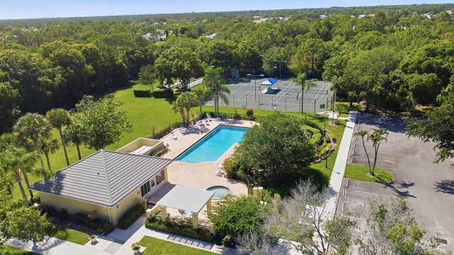 7756 SE Bay Cedar Circle, Hobe Sound, FL 33455
