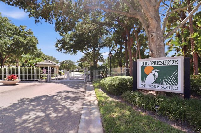 7756 SE Bay Cedar Circle, Hobe Sound, FL 33455