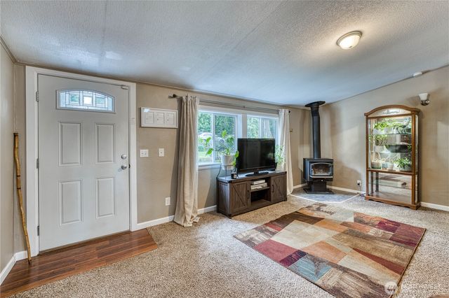 21503 Howard Avenue NE, Kingston, WA 98346