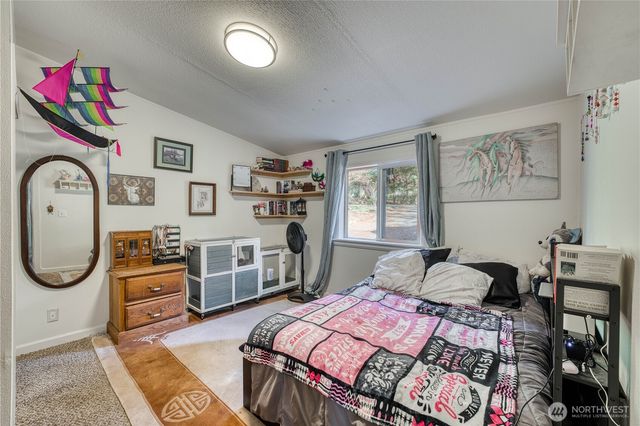 21503 Howard Avenue NE, Kingston, WA 98346