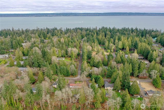 21503 Howard Avenue NE, Kingston, WA 98346