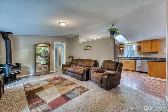 21503 Howard Avenue NE, Kingston, WA 98346