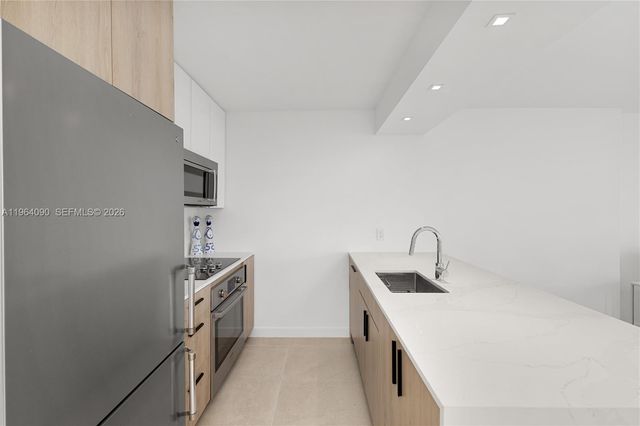 345 Ocean Dr 321, Miami Beach, FL 33139