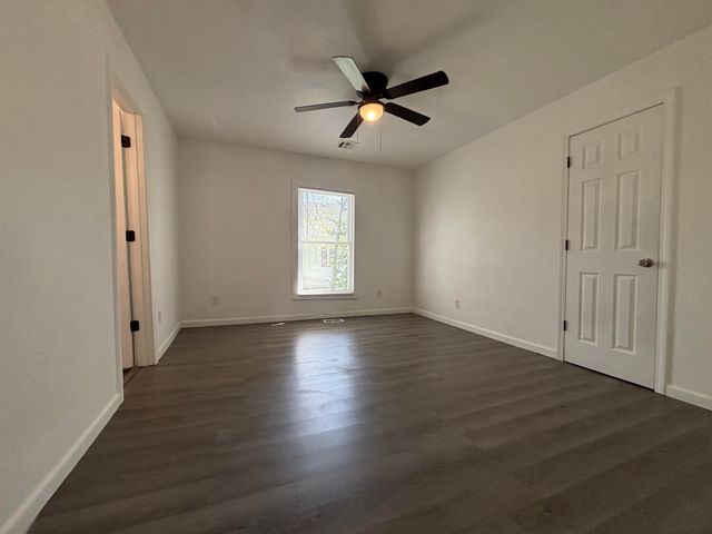 827 East Garfield Street, Springfield, MO 65803