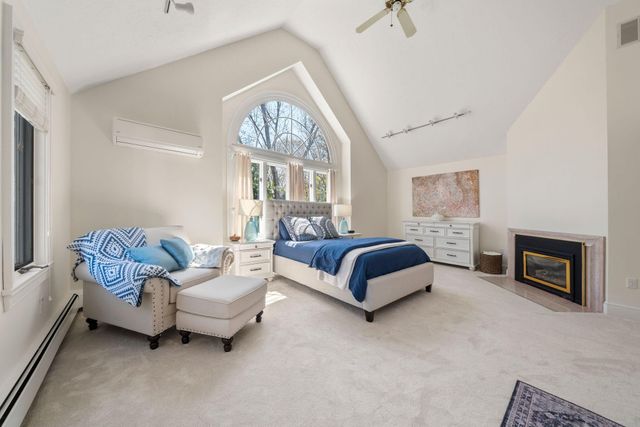 24 Winding Way, Plymouth, MA 02360