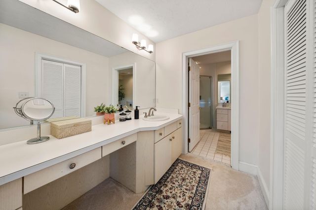 24 Winding Way, Plymouth, MA 02360