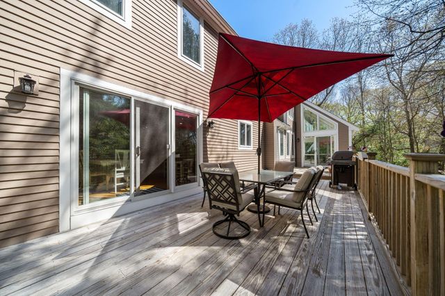 24 Winding Way, Plymouth, MA 02360